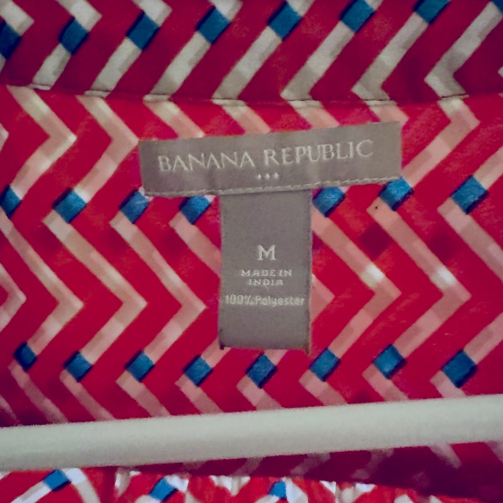 Banana blouse; cute for work or with jeans.